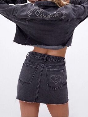 PLAYBOY x Pacsun High Waisted Skirt Black Wash Size 25 bling Y2K